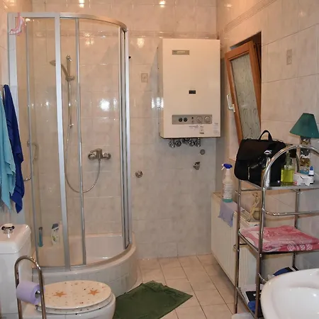 Monteurzimmer- & Wochenzimmer Apartmán *